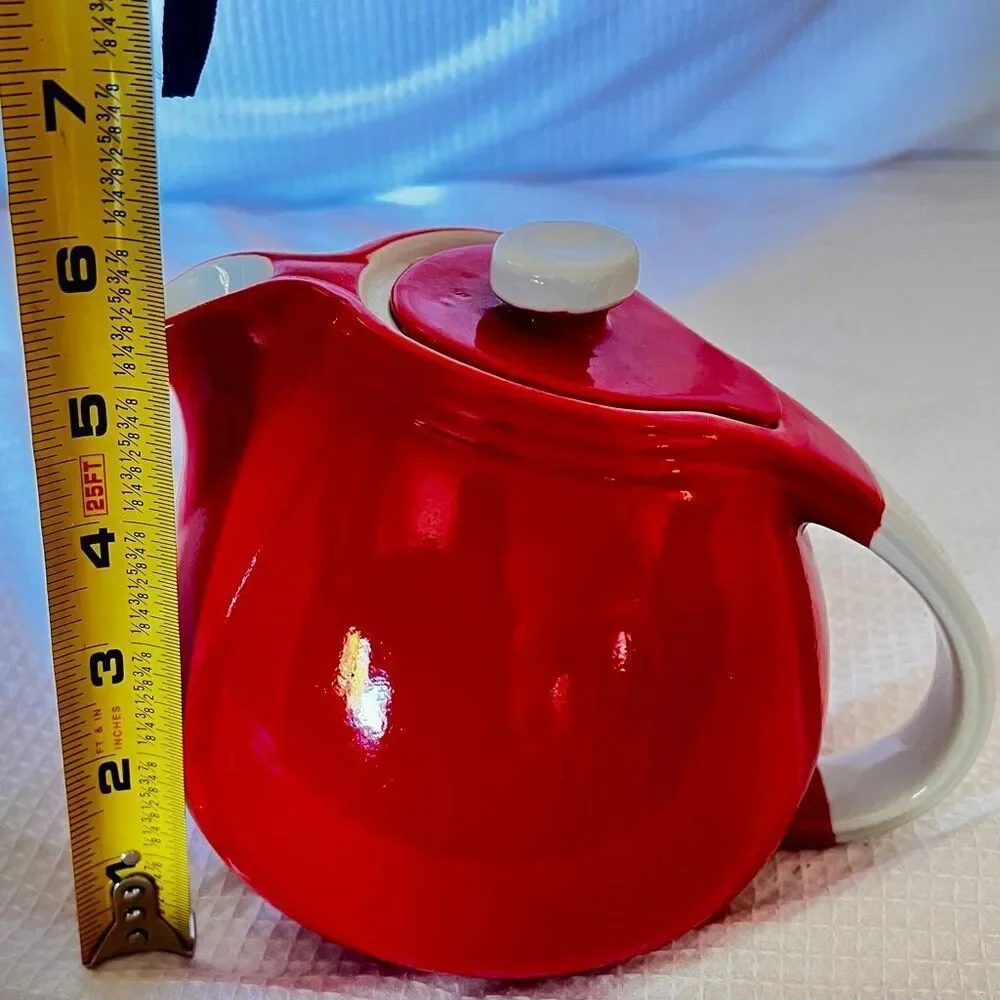 Hall's Red Teapot W/ Lid Made in USA 5.5